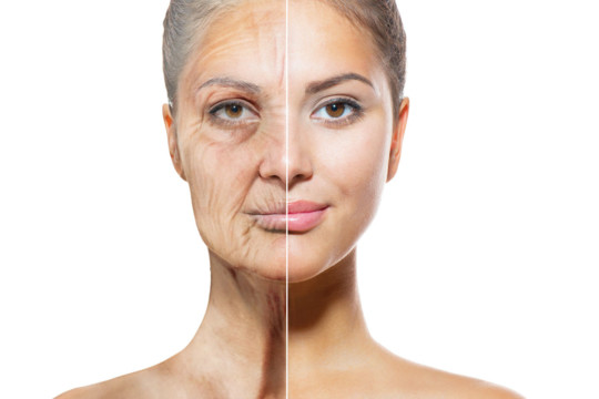 5 itin dažni įpročiai, odą sendinantys visu dešimtmečiu