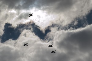 Ukrainoje sudužus kariuomenės mokomajam lėktuvui žuvo du pilotai