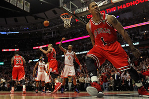 „Bulls“ kitą vasarą bandys susigrąžinti visų laikų jauniausią MVP 