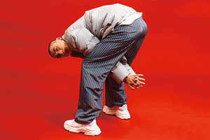 Mada ar pasityčiojimas: nei gražu, nei patogu, o kaina stulbina