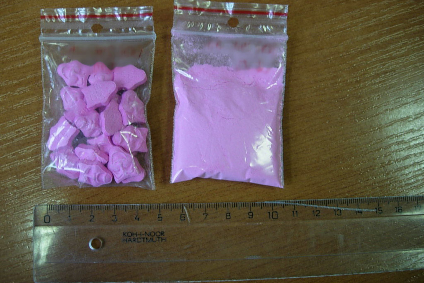 Šiemet Lietuvos muitininkai sulaikė jau daugiau nei pusantros tonos kvaišalų.
