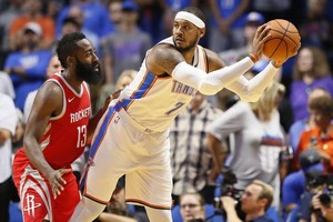 NBA žvaigždėms nepavyko pergalingai debiutuoti „Thunder“ gretose