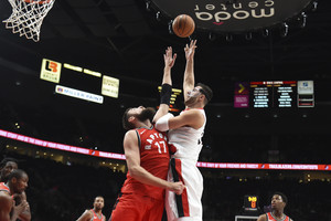 Jonas Valančiūnas su komanda sutramdytas Portlande