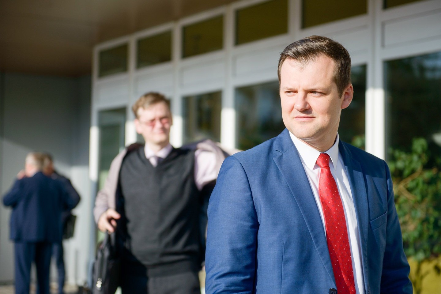 G.Paluckas pabrėžia, jog skurdas ir socialinė atskirtis kaip nacionalinio saugumo svarbos dalykai pastaraisiais metais įvardijami ir Valstybės saugumo departamento (VSD) ataskaitose.