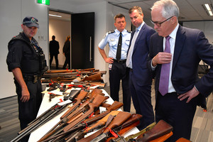 Australijai paskelbus amnestiją surinkta daugiau kaip 50 tūkst. šaunamųjų ginklų