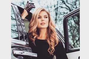 Natūrali plaukų priežiūra pagal garsų modelį Solveigą Mykolaitytę