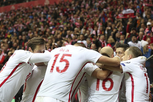 Pasaulio čempionato atranka: Lenkija iššovė šampaną, vokiečiai smagino savo sirgalius