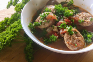 Tiršta, soti, pikantiška sriuba. Pietūs, kuriems pakaks vieno patiekalo 