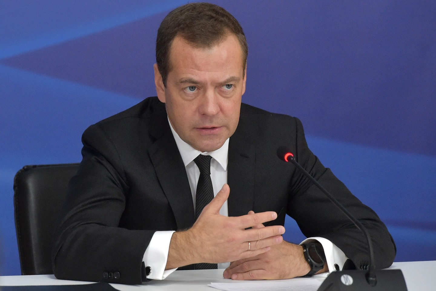 Tarp galimų kandidatų ateityje tapti Kremliaus šeimininkais minimas ir D.Medvedevas. <br> Sputnik/Scanpix nuotr.