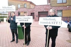 Advokatas pratrūko dėl spjūvio į Konstituciją