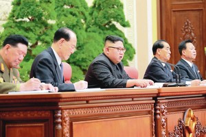 Šiaurės Korėjos lyderiui valdyti šalį padės moteris