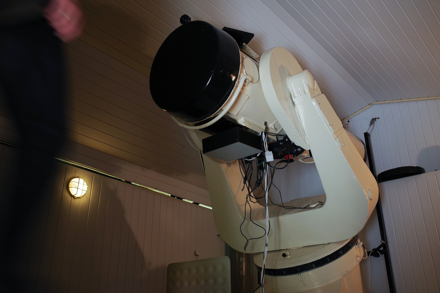  51 cm skersmens Maksutovo sistemos fotografinis teleskopas.<br> V. Ščiavinsko nuotr.