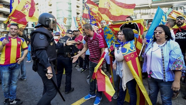 Prieš Katalonijos nepriklausomybę pasisako ir Barselonos politikai