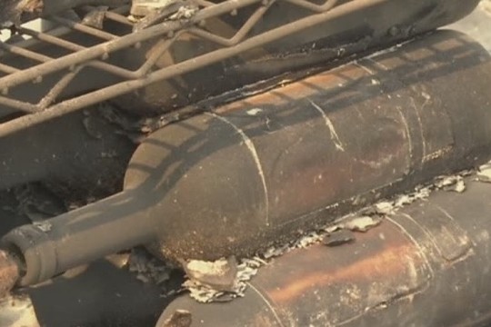 Kalifornijoje siaučiantys gaisrai naikina ištisas gyvenvietes