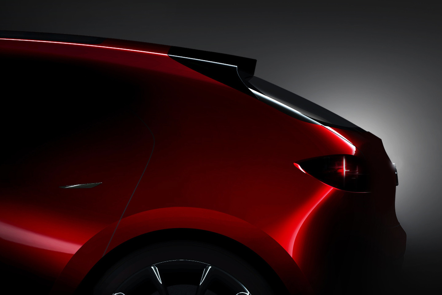 „Mazda“ taip pat ketina pristatyti du koncepcinius modelius ir naują miesto visureigį. <br>Gamintojo nuotr.