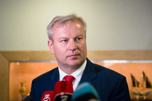 Mindaus Bastys apsigalvojo – nebenori dirbti su „valstiečiais“