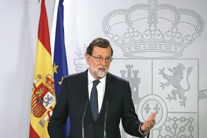 Po mįslingos kalbos Katalonijoje tęsiasi nežinia