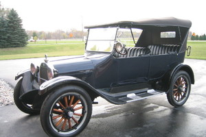 Istorinių automobilių šeimininkai Lietuvoje pasiekė įspūdingą skaičių