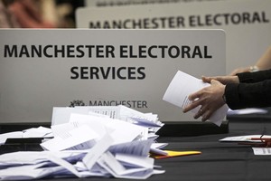 Borisas Johnsonas ragina ES „paskubėti“ dėl įstrigusių „Brexit“ derybų