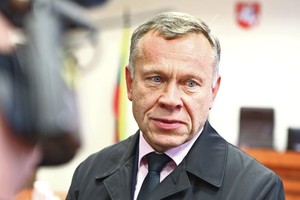 Ilgai smaugtas meras pravirko teismo salėje