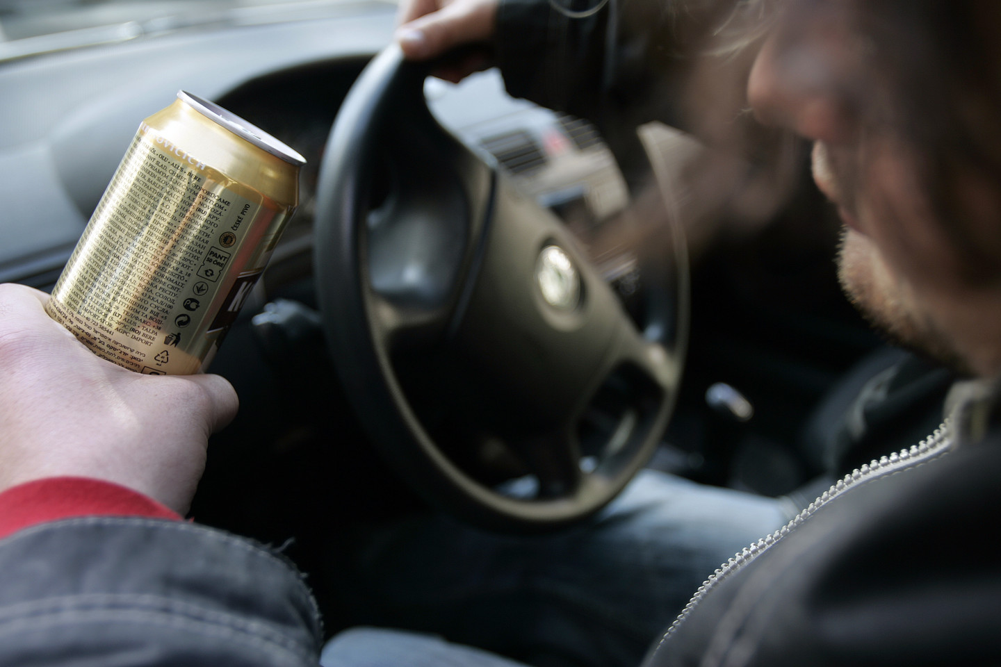 Seime pasigirdo siūlymai didinti leistiną alkoholio kiekį kraujyje vairuotojams.<br> V.Balkūno asociatyvi nuotr.