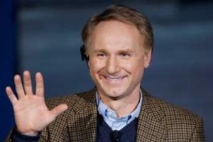 „Da Vinčio kodo“ autorius Danas Brownas: „Dievas negali pergyventi mokslo“
