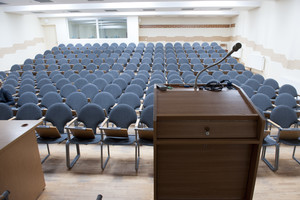 Studentų elgesys su dėstytojais šokiravo: „Gaila, kad tenka pamatyti tokių apraiškų“