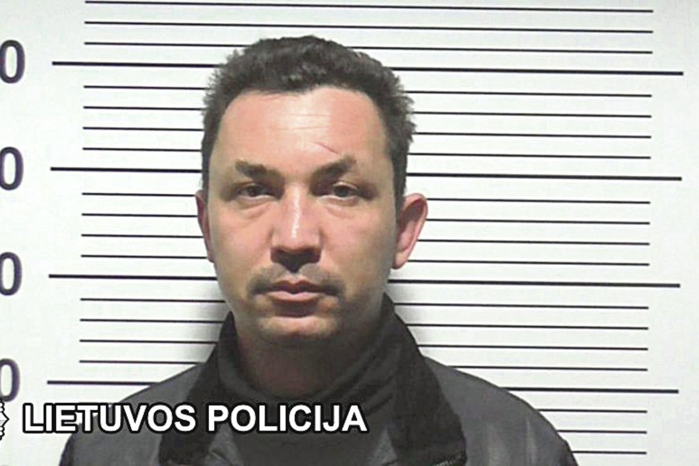 Šiuo metu už svetimo turto pasisavinimą teisiamas buvęs Klaipėdos teisėsaugos pareigūnas S.Juzikas yra vadinamas svarbiu M.Balsienės ramsčiu.