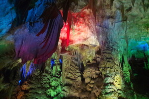 Gruzija žavi ne tik kalnais. Požeminis pasaulis ne mažiau įstabus ir paslaptingas