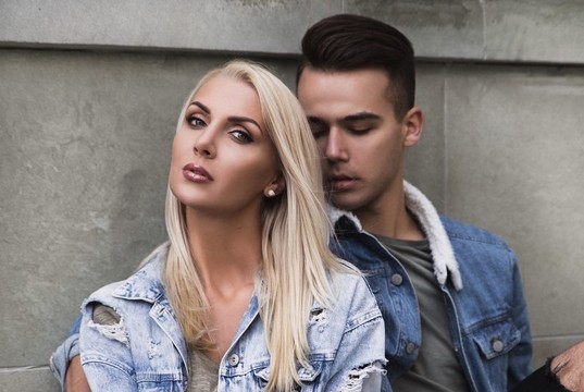 Monika Šedžiuvienė buvusias „pupytes“ iškeitė į vyrišką kompaniją