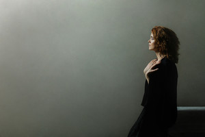 Išgirskite: naujausia Ericos Jennings daina – gimusi kartu su dukra