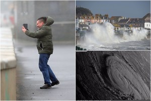 Didžiausia audra per 50 metų talžo Britų salas: 3 aukos, 360 tūkst. namų be elektros