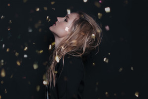 Pagaliau: atlikėja GJan pristato naują dainą ir ilgai lauktą pirmąjį albumą