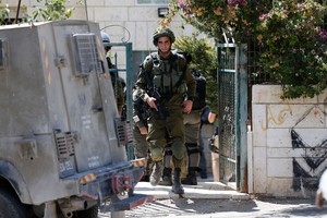 Izraelis atliko didelio masto kratas palestiniečių žiniasklaidos kompanijose