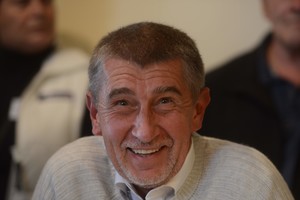 Čekijos rinkimuose pergalė žadama mokesčių vengiančiam milijardieriui