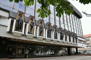 Dėl parlamentaro Vytauto Juozapaičio ilgo liežuvio nukeliamas LNOBT vadovo konkursas