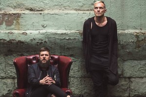 Išgirskite: su trenksmu grįžtanti grupė „Electronic I“ pristato titulinę naujo albumo dainą