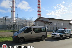 Du vairuotojai Elektrėnų pareigūnams bandė brukti pinigų