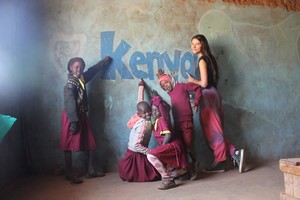 Mergina, savanoriavusi Afrikoje: „Vietinis gydytojas bandė įtikinti, kad aš nėščia“