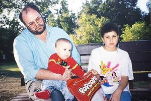 Ryškėja margas princo Harry mylimosios Meghan šeimos portretas