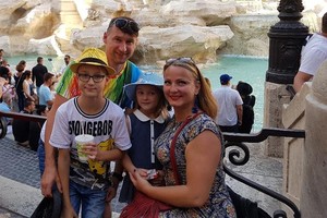 Emigruoti paskui mylimą vyrą pasiryžusi neįgalioji neatsidžiaugia savo sprendimu