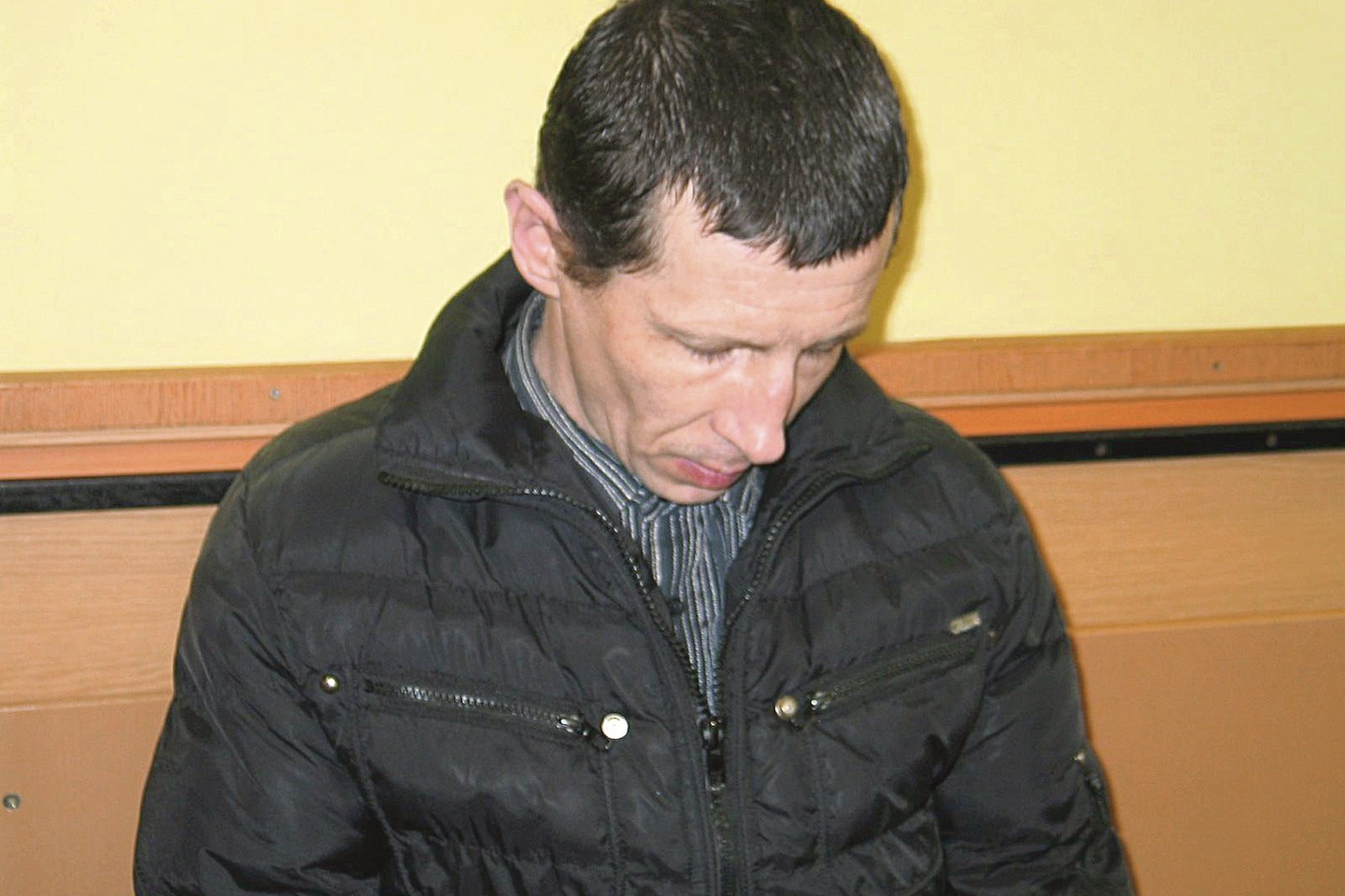 Kalėti 16 metų nuteistas P.Valeika bando išsisukti nuo ieškinių vaikams.