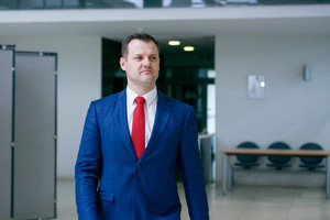 Gintautas Paluckas sako nebijantis LSDP skilimo, o buvusiems partiečiams sėkmės nelinki