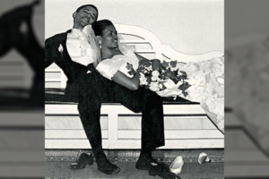 Pasaulį papirkusi meilė: išskirtinis Baracko ir Michelle Obamų vestuvių kadras