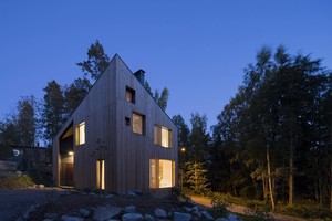 230 kv. metrų name trims šeimos nariams skirtos erdvės – pribloškia