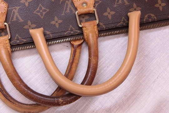 Sutrūko rankinės rankenos? Pamėginkite susitvarkyti patys