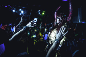 „Soho“ Helovino vakarėlyje iki paryčių šėlo ir Lolita Zero