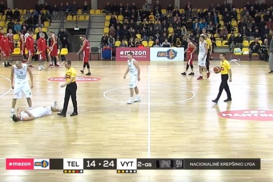Telšių klubas kaip musę iš barščių išmetė muštynes sukėlusį žaidėją