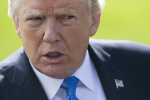 Donaldo Trumpo kampanijos patarėjas prisipažino melavęs apie ryšius su Rusija