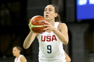 Moterų NBA žvaigždė atskleidė skaudžią tiesą – ją vaikystėje seksualiai išnaudojo 